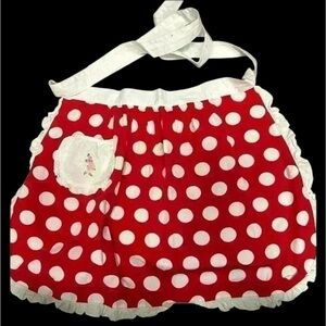 Vintage inspired Mini Mouse  apron straight from Disney ! Polka dot